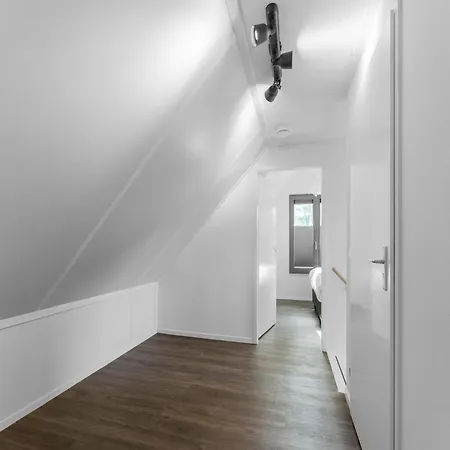 In With Garden View, Cleaning Included *
