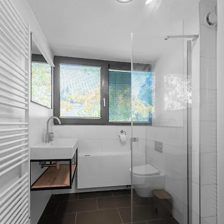 In With Garden View, Cleaning Included Дом отдыха *